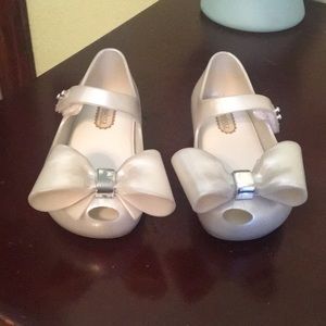 Pearl Mini Melissa dress shoes